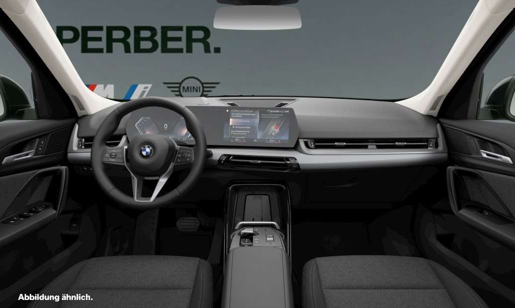Fahrzeugbild eines BMW X1