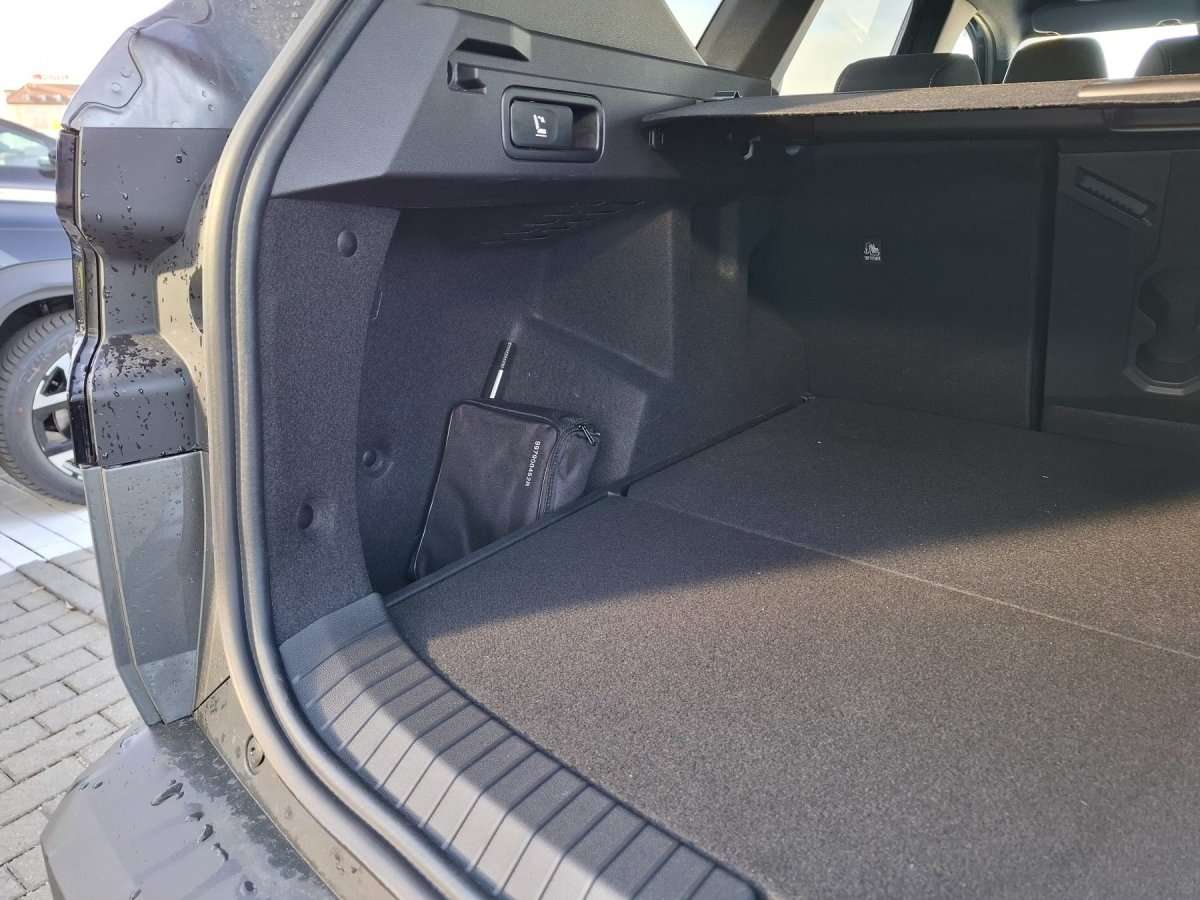 Fahrzeugbild eines Dacia Bigster