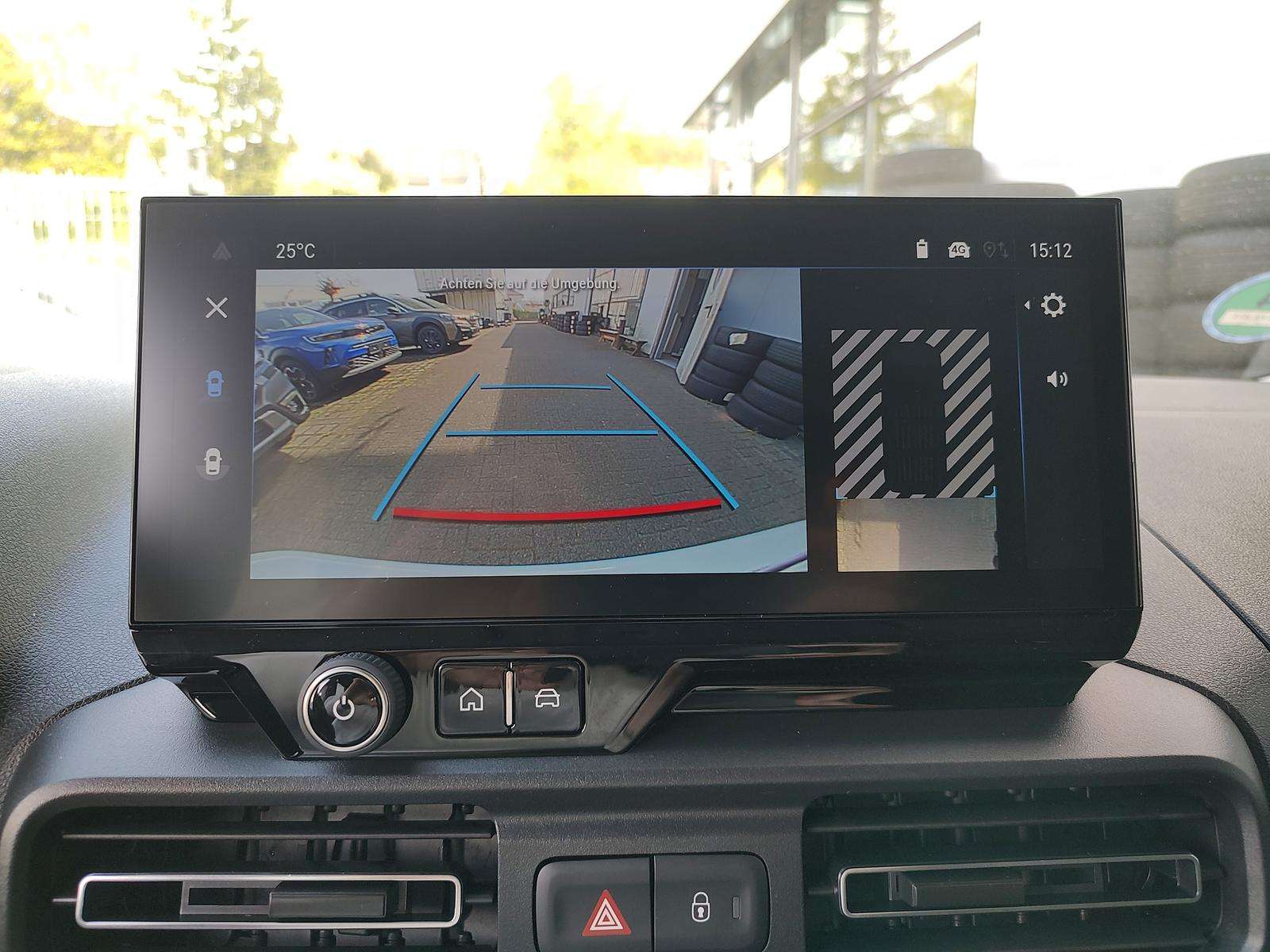 Fahrzeugbild eines Opel Combo Life