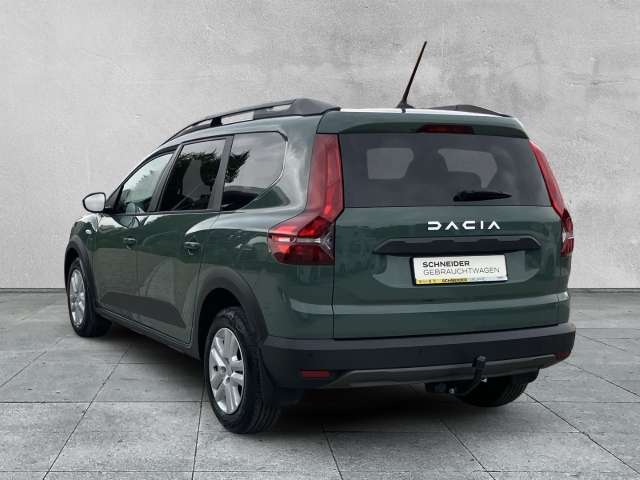 Fahrzeugbild eines Dacia Jogger