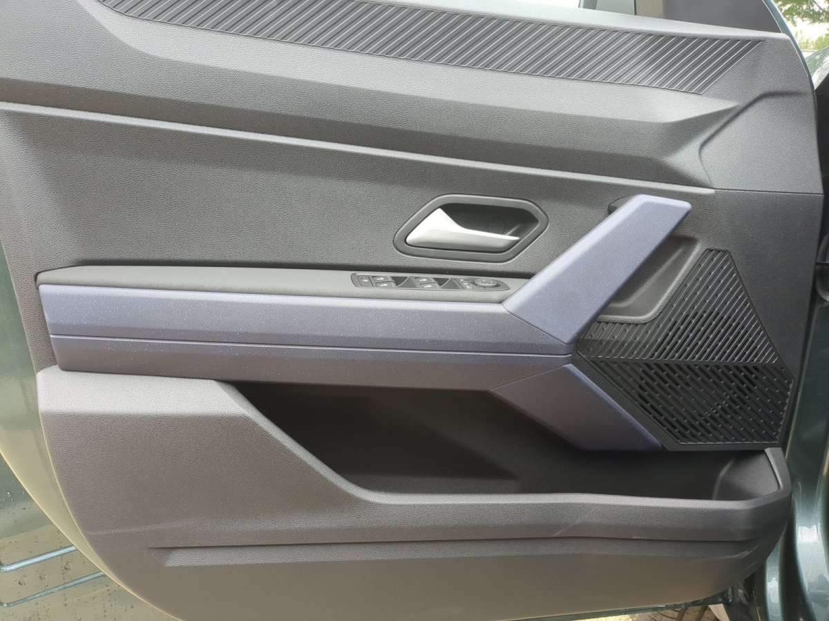 Fahrzeugbild eines Dacia Bigster