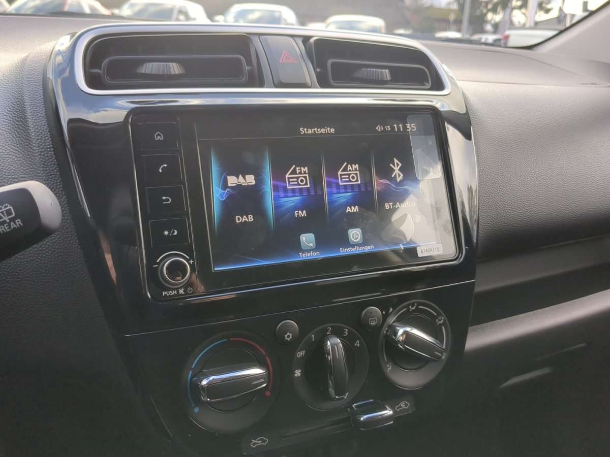 Fahrzeugbild eines Mitsubishi Space Star