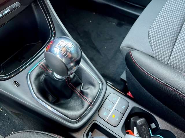 Fahrzeugbild eines Ford Puma