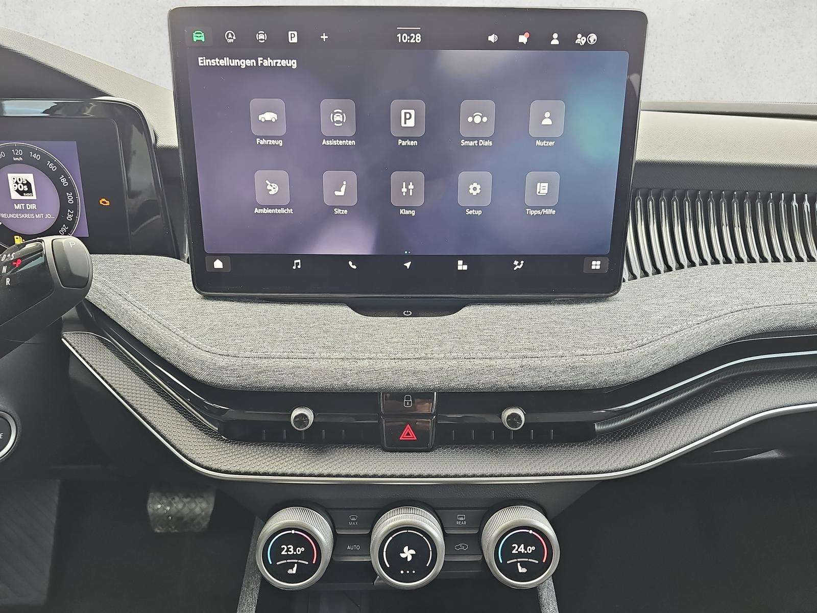 Fahrzeugbild eines Skoda Superb