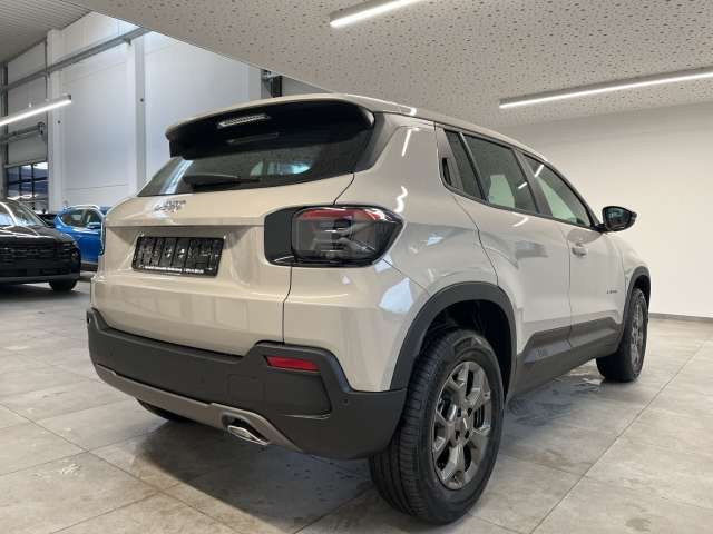 Fahrzeugbild eines Jeep Avenger
