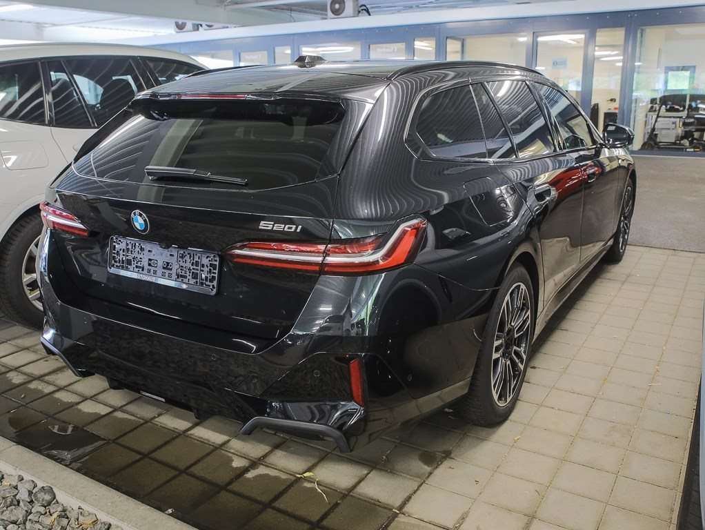 Fahrzeugbild eines BMW 5er-Reihe