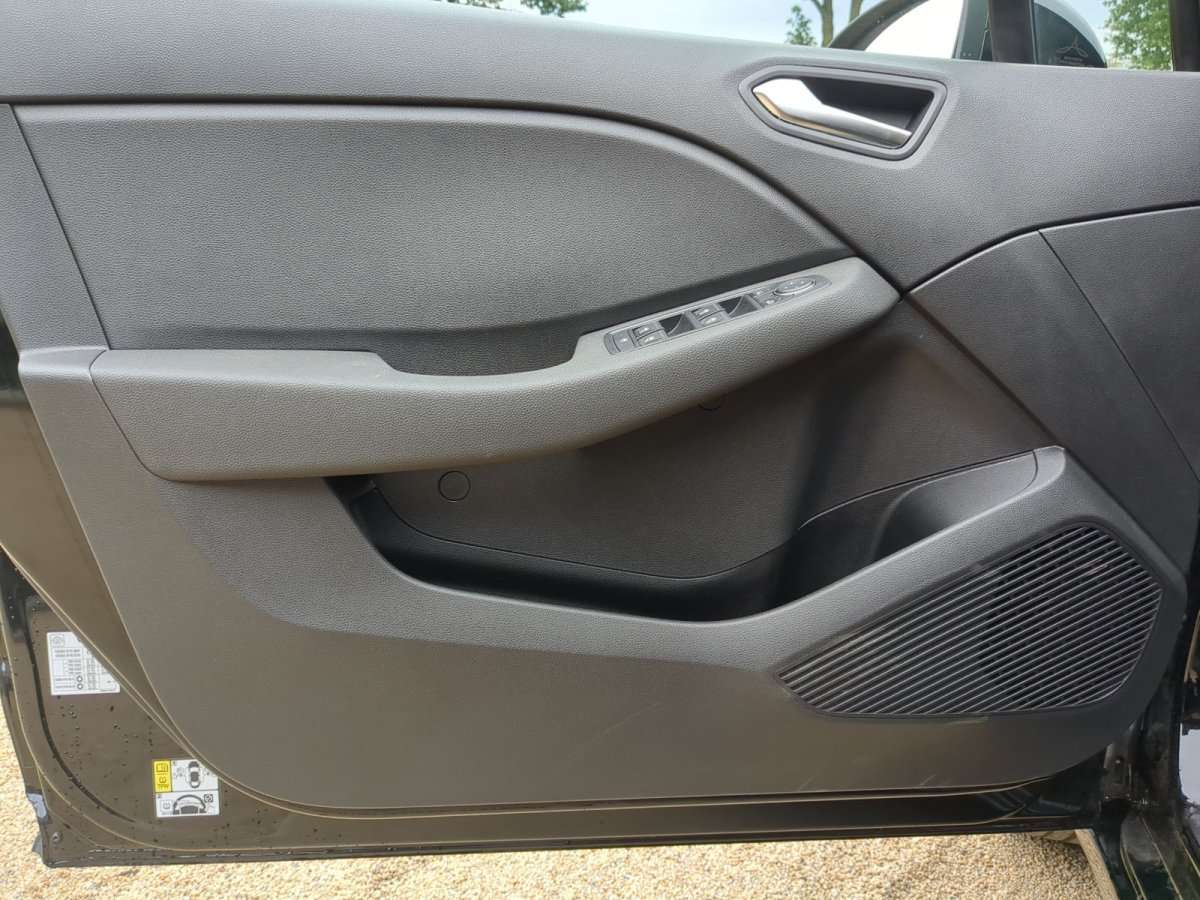 Fahrzeugbild eines Renault Clio