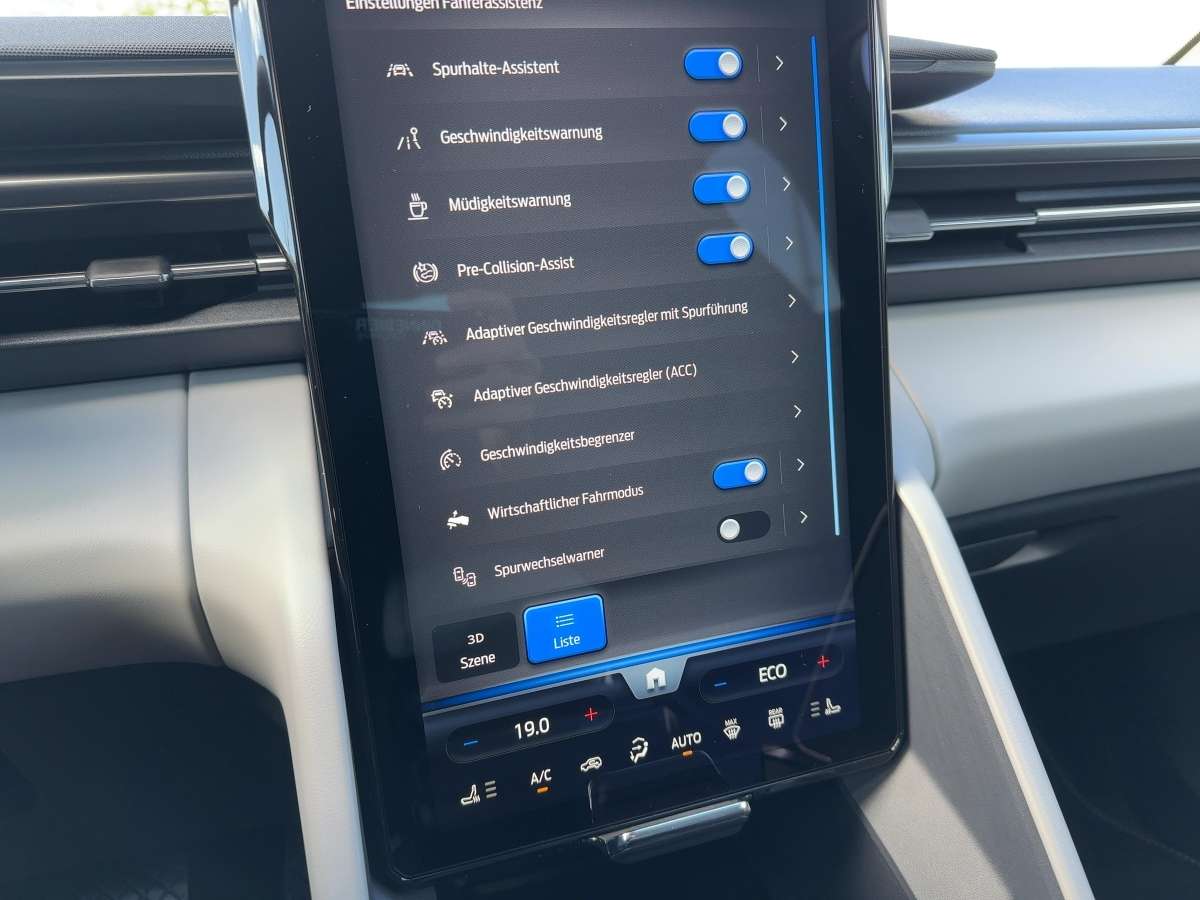 Fahrzeugbild eines Ford Explorer