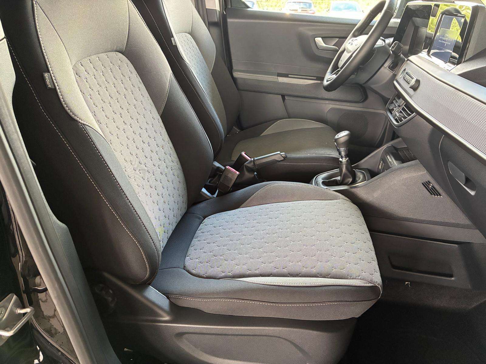 Fahrzeugbild eines Ford Tourneo Courier