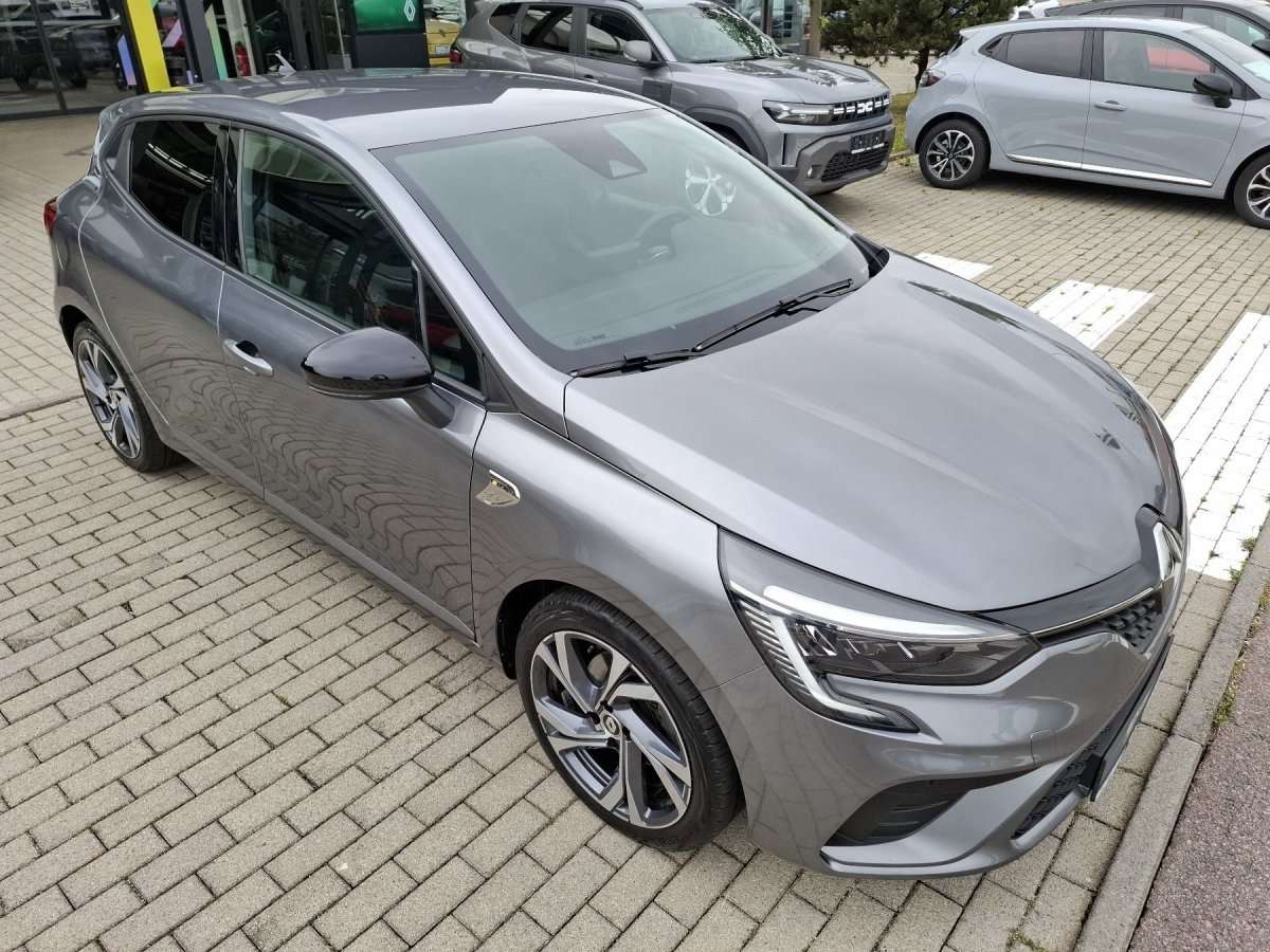 Fahrzeugbild eines Renault Clio