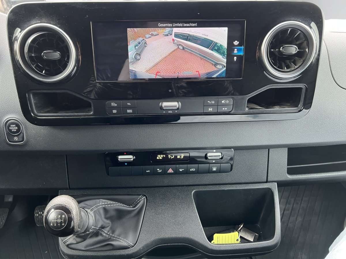 Fahrzeugbild eines Mercedes-Benz Sprinter