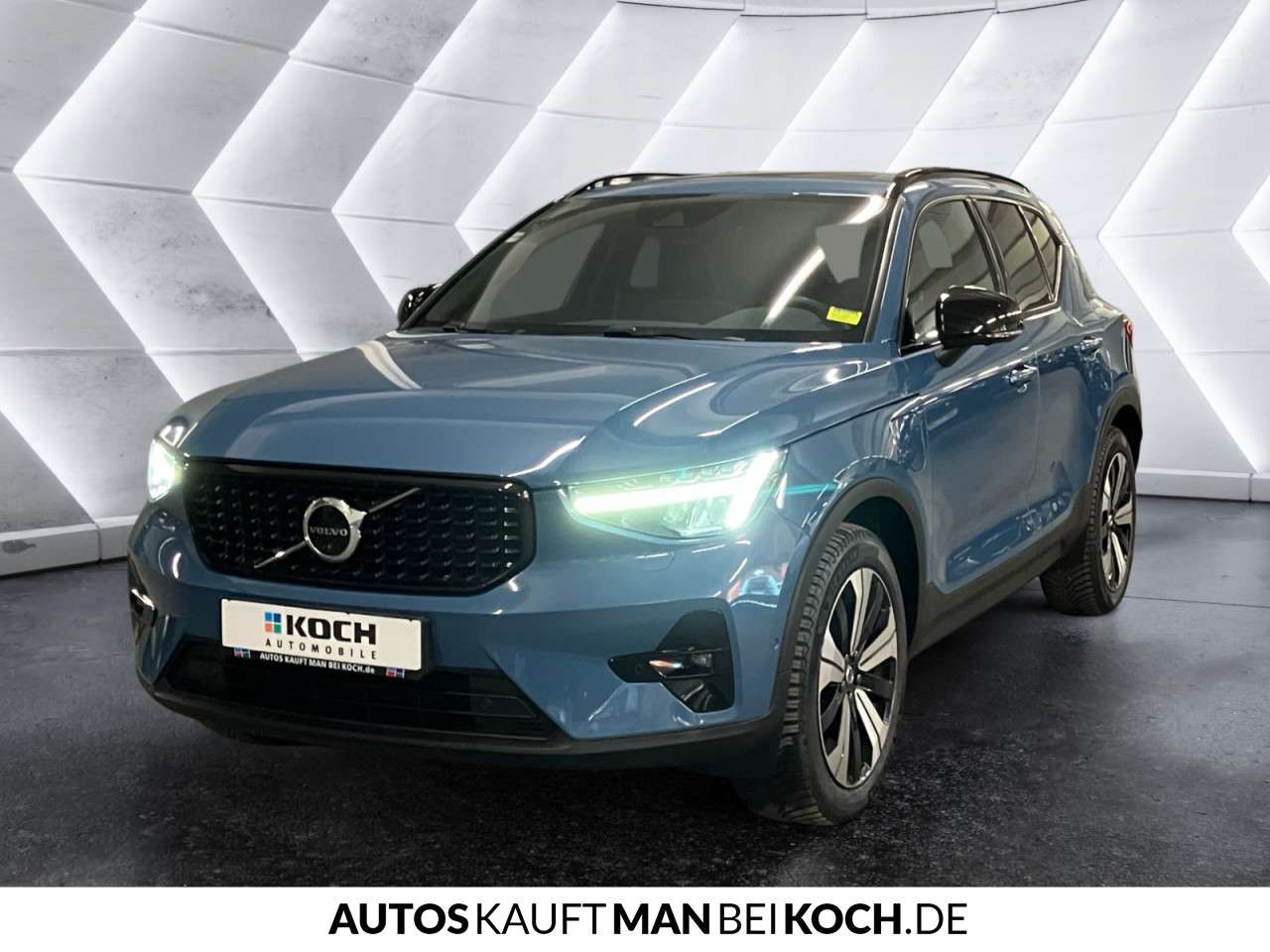 Fahrzeugbild eines Volvo XC40