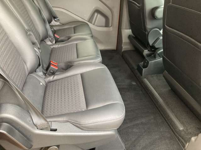 Fahrzeugbild eines Ford Tourneo Custom
