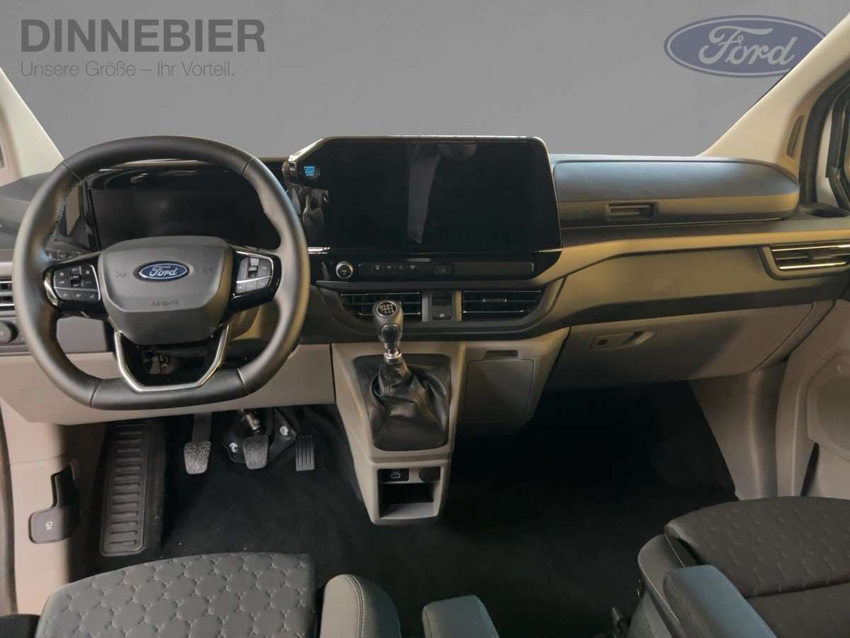 Fahrzeugbild eines Ford Tourneo Custom