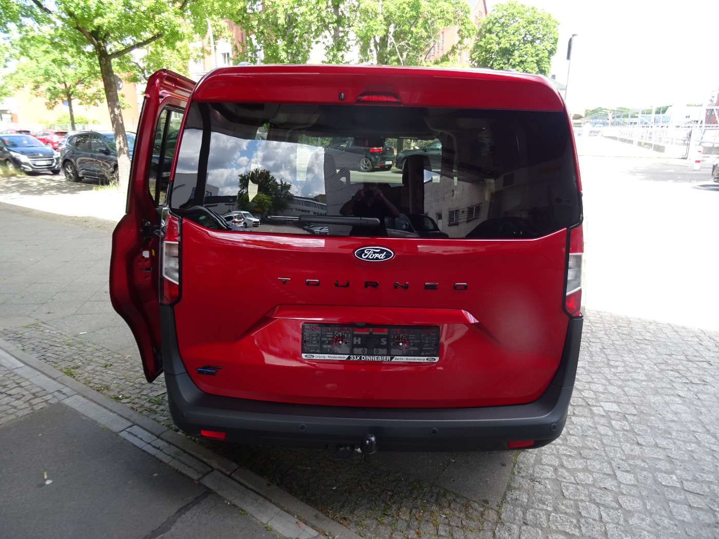 Fahrzeugbild eines Ford Tourneo Courier