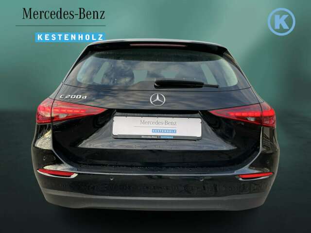Fahrzeugbild eines Mercedes-Benz C-Klasse