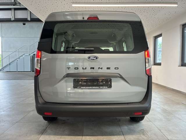 Fahrzeugbild eines Ford Tourneo Courier
