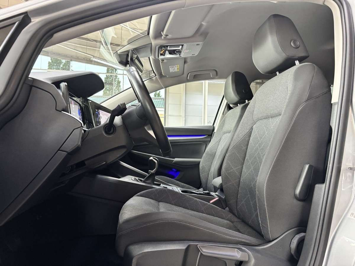 Fahrzeugbild eines Volkswagen Golf