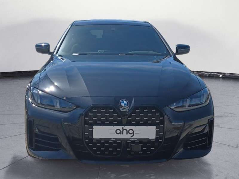 Fahrzeugbild eines BMW 4er-Reihe