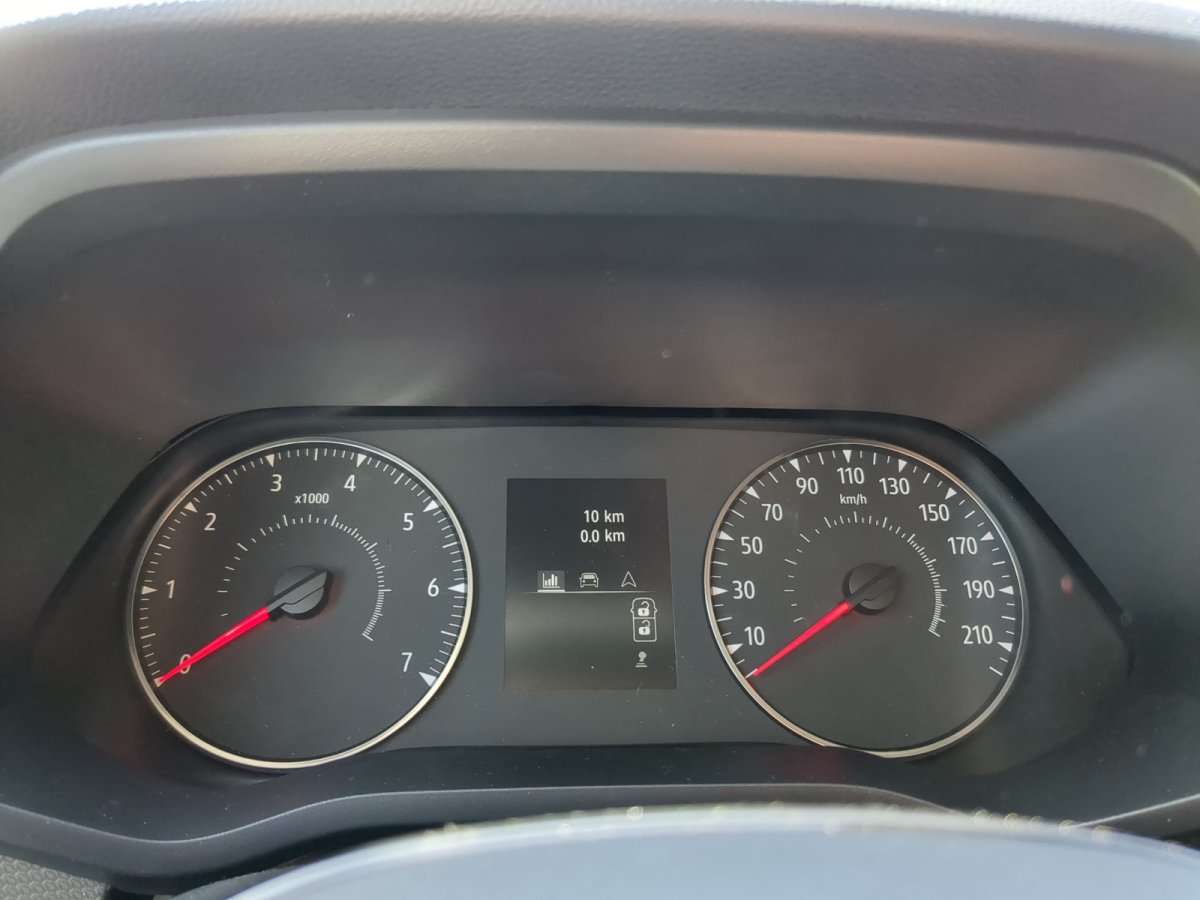 Fahrzeugbild eines Renault Trafic