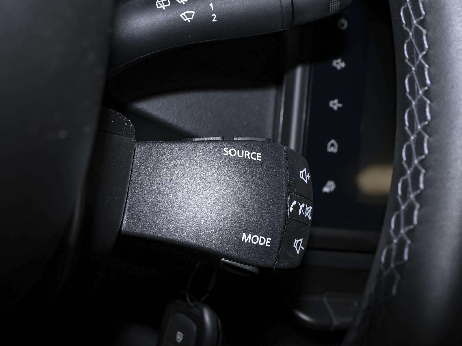Fahrzeugbild eines Dacia Duster