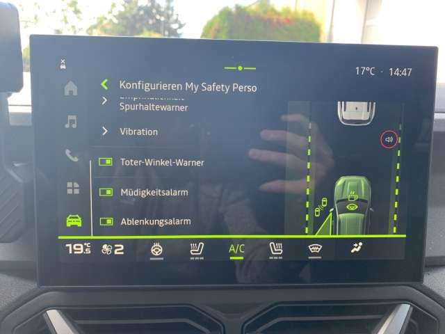 Fahrzeugbild eines Dacia Duster