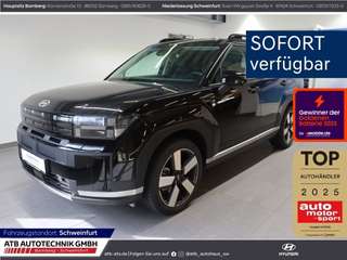 Schräge Frontansicht auf einen Hyundai Santa Fe , freigestellt