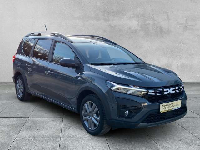 Fahrzeugbild eines Dacia Jogger
