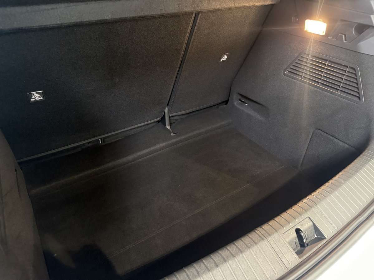 Fahrzeugbild eines Renault Megane E-TECH