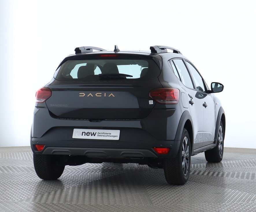 Fahrzeugbild eines Dacia Sandero