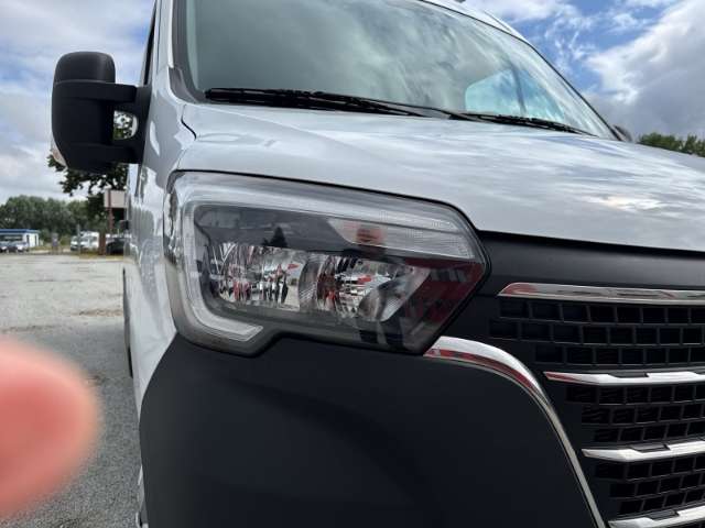 Fahrzeugbild eines Renault Master