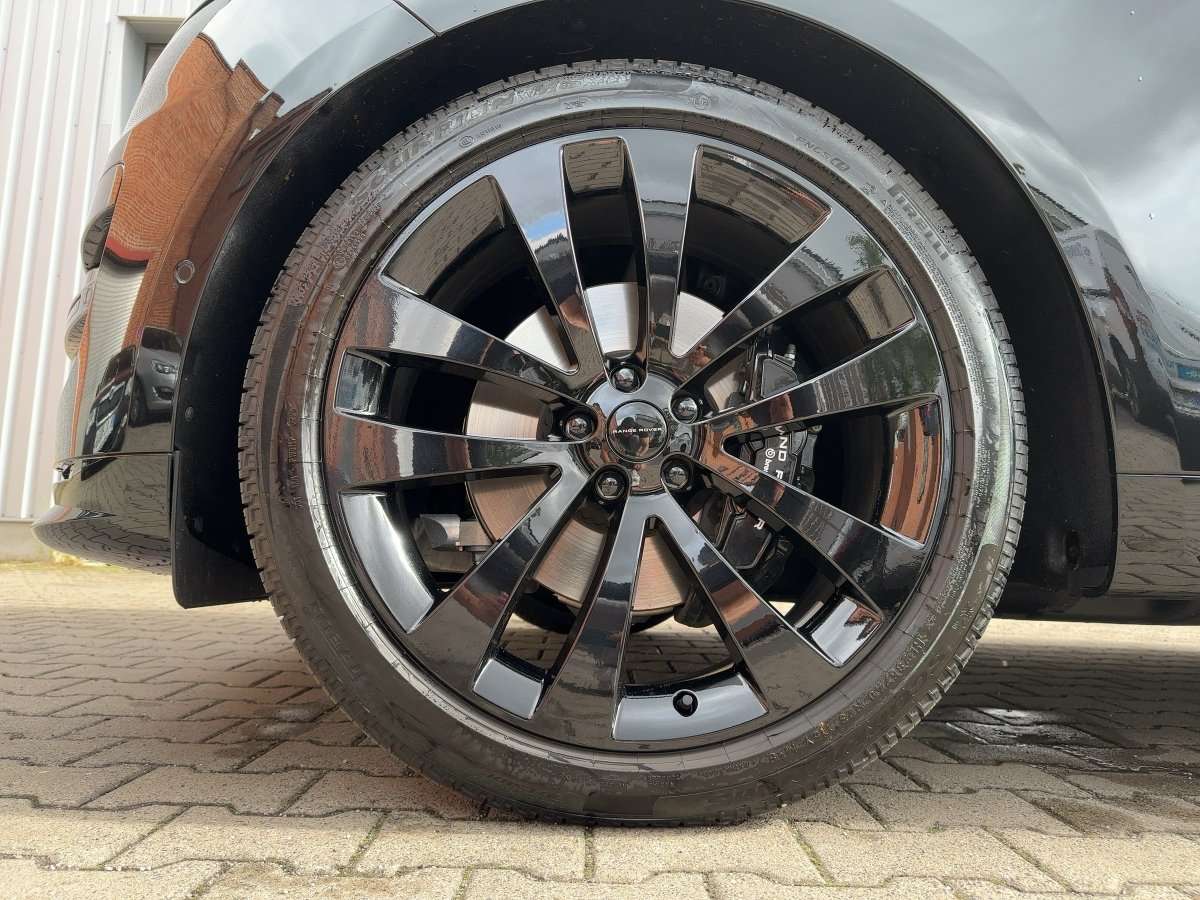 Fahrzeugbild eines Land Rover Range Rover Sport