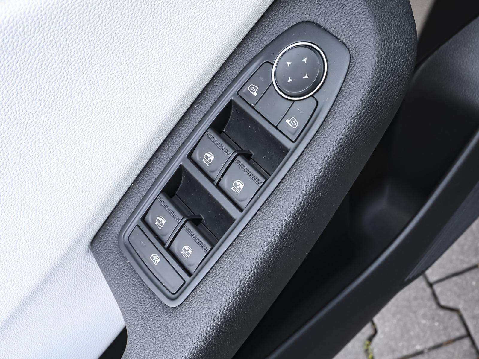 Fahrzeugbild eines Renault Clio