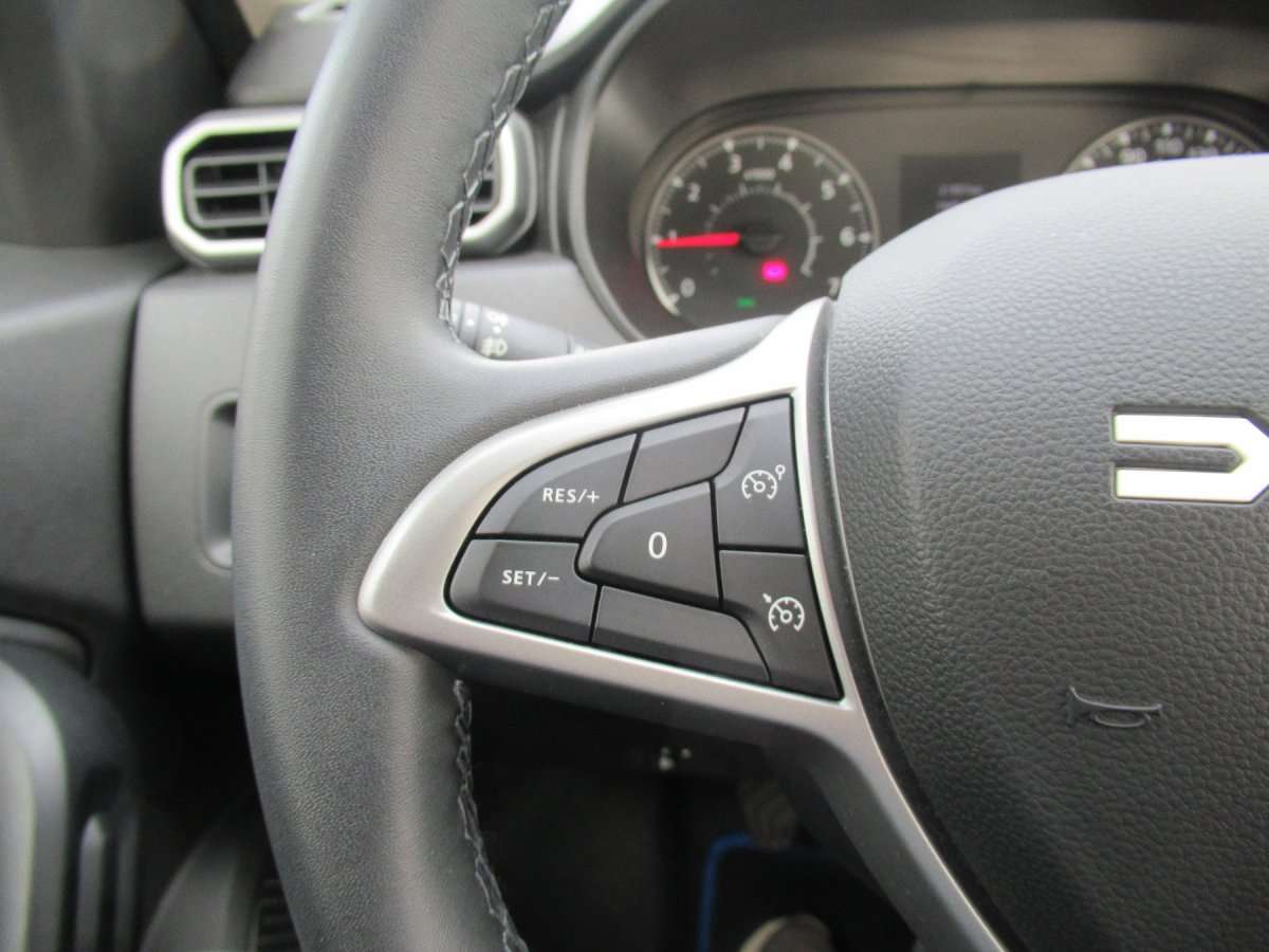 Fahrzeugbild eines Dacia Duster