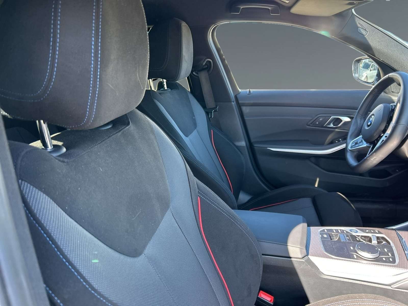 Fahrzeugbild eines BMW 3er-Reihe