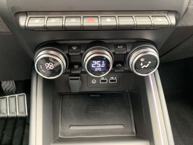 Fahrzeugbild eines Renault Clio