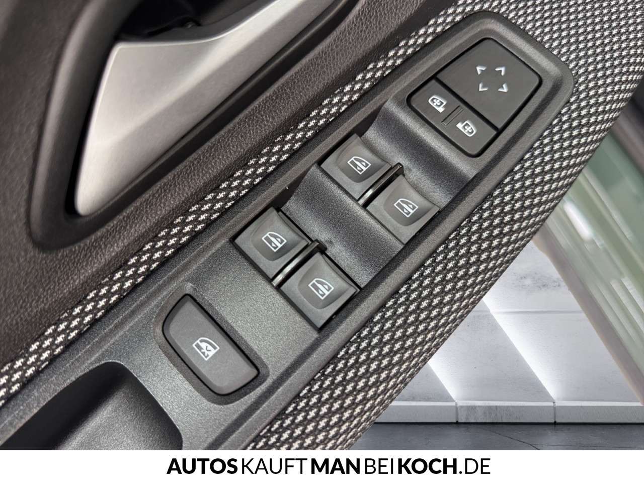 Fahrzeugbild eines Dacia Sandero