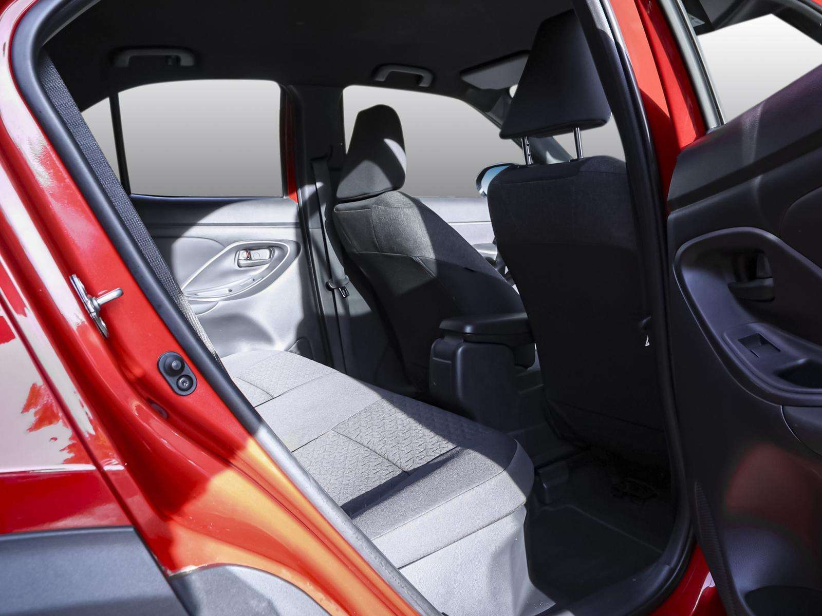 Fahrzeugbild eines Toyota Yaris Cross