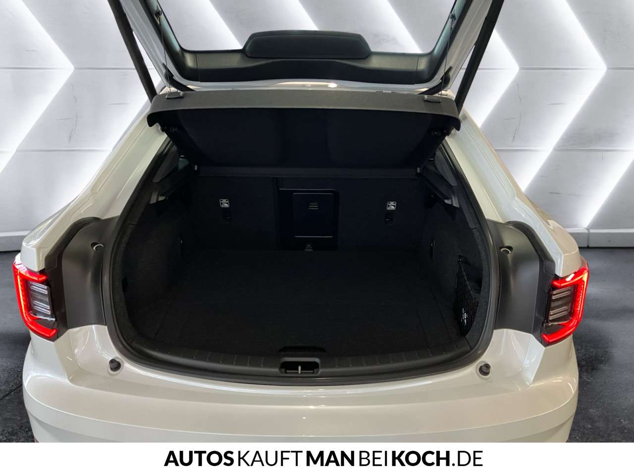 Fahrzeugbild eines Polestar 2