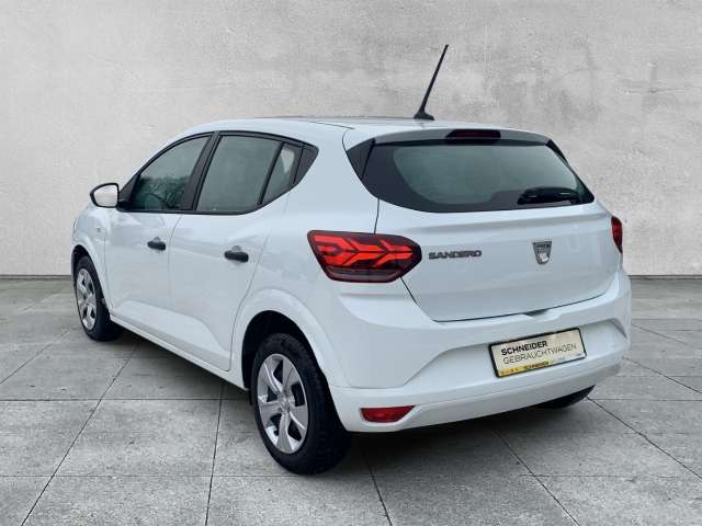 Fahrzeugbild eines Dacia Sandero