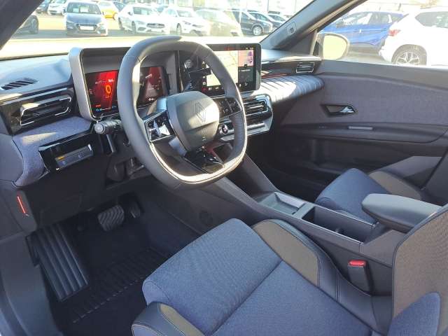 Fahrzeugbild eines Renault 5 E-TECH