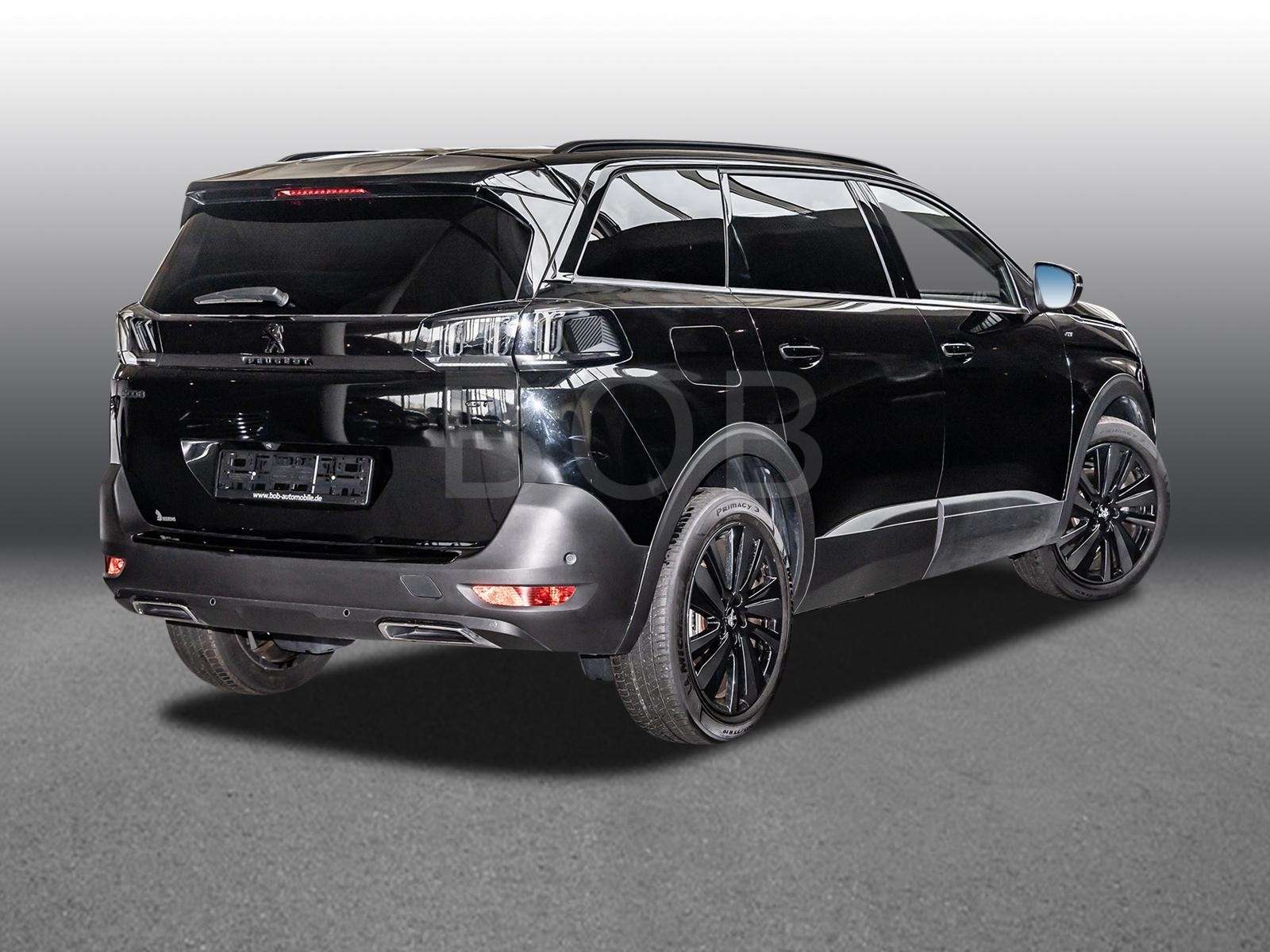 Fahrzeugbild eines Peugeot 5008