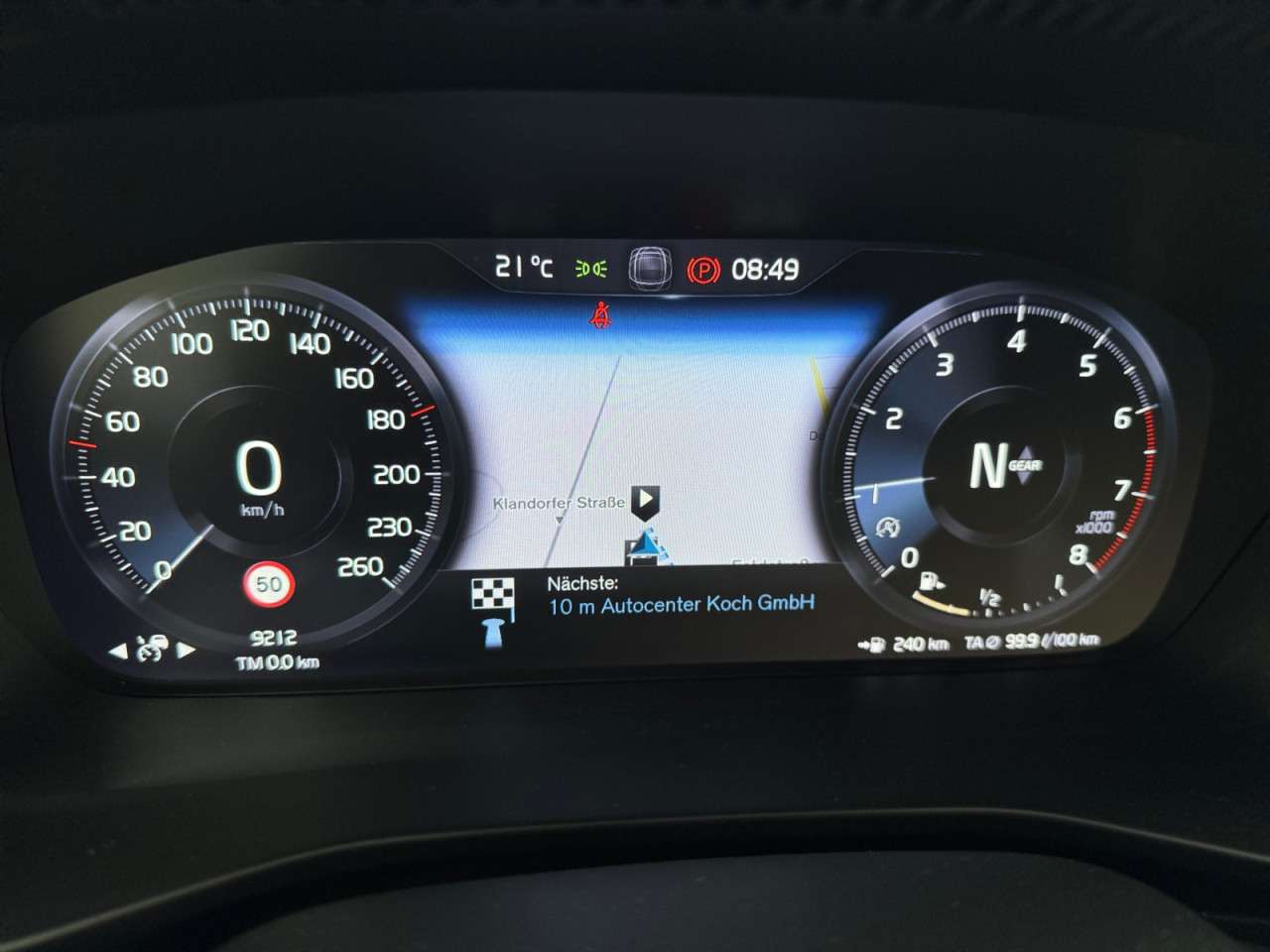 Fahrzeugbild eines Volvo XC40