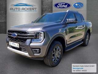 Schräge Frontansicht auf einen Ford Ranger , freigestellt