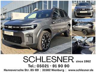 Schräge Frontansicht auf einen Dacia Bigster , freigestellt