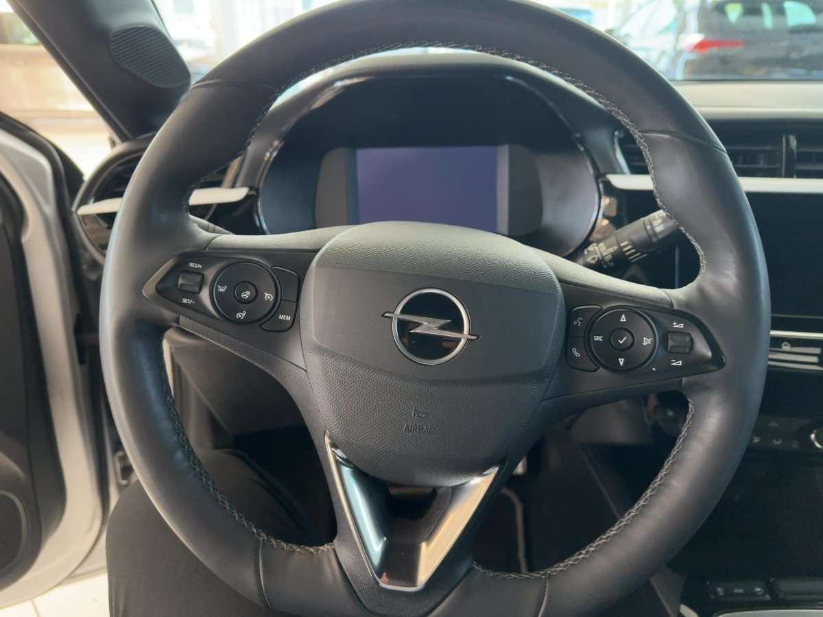 Fahrzeugbild eines Opel Corsa