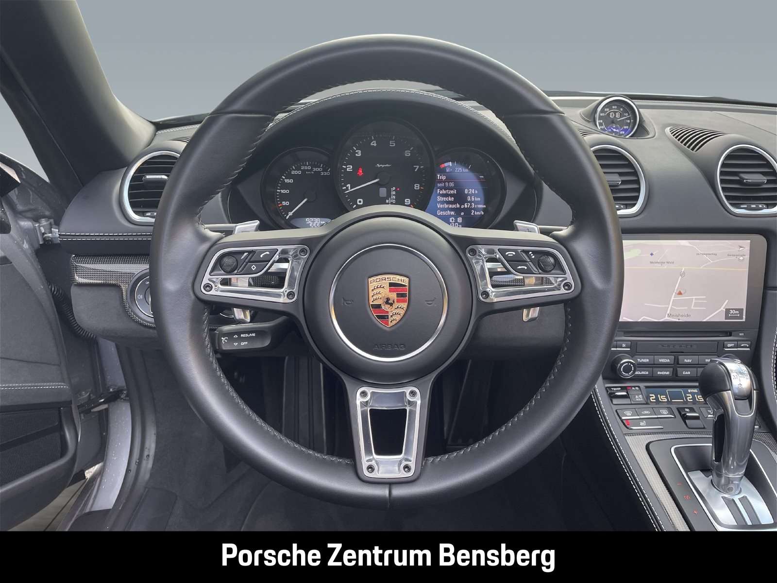 Fahrzeugbild eines Porsche Cayman