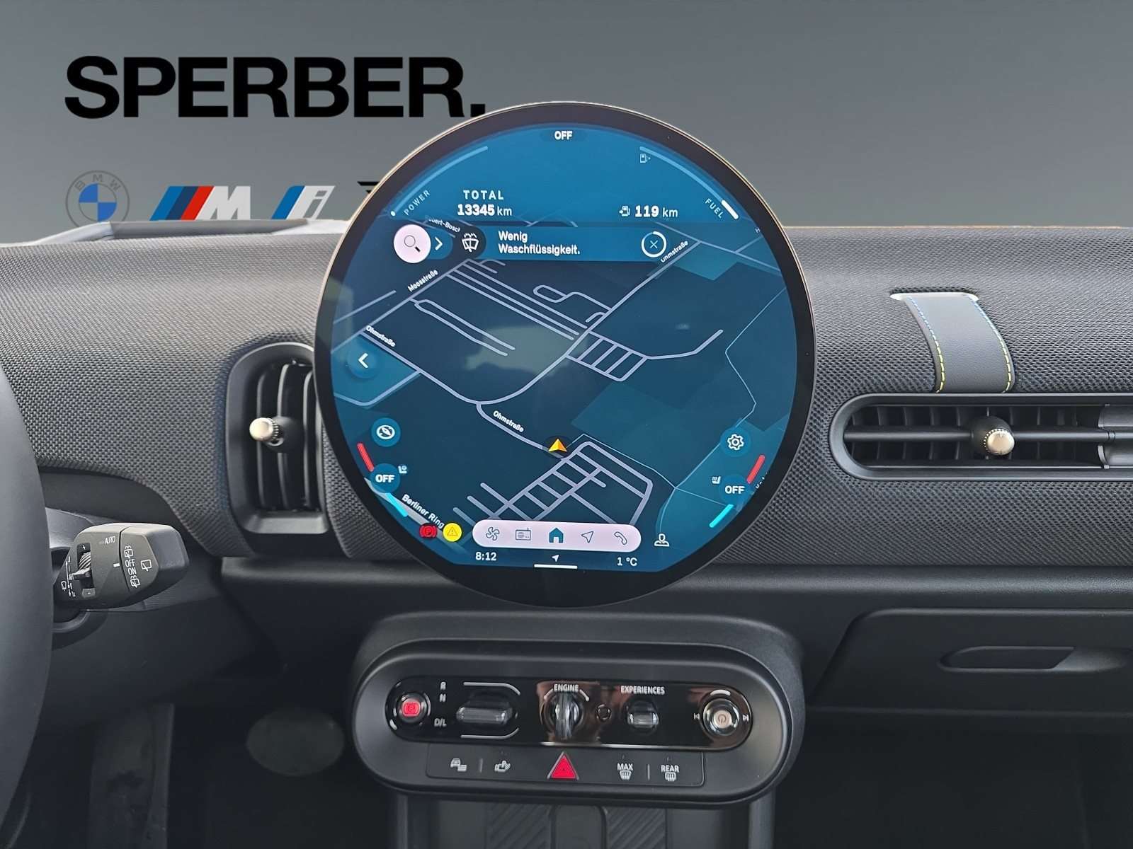 Fahrzeugbild eines MINI COOPER