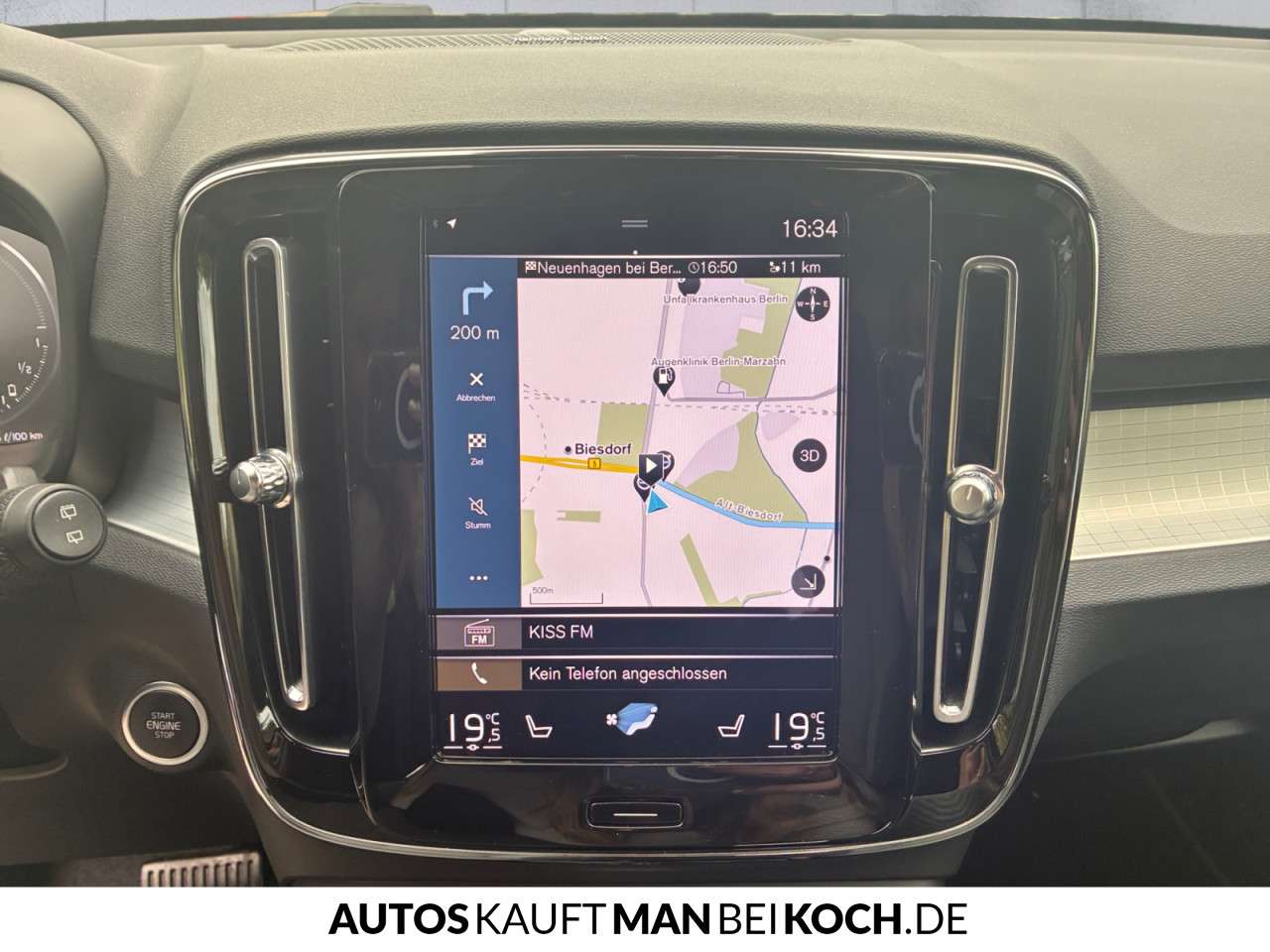 Fahrzeugbild eines Volvo XC40