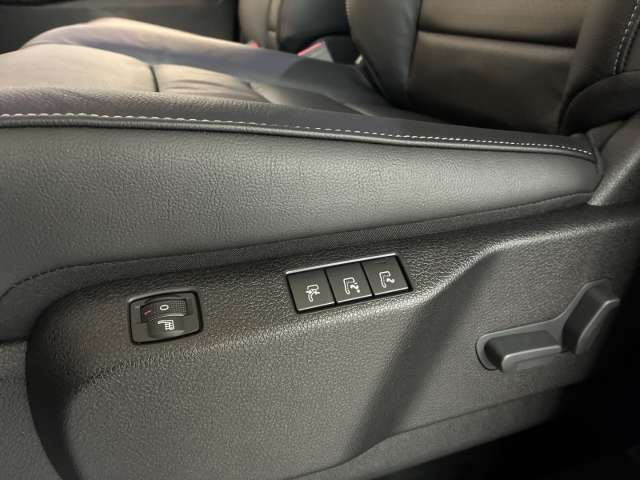 Fahrzeugbild eines Opel Zafira Life